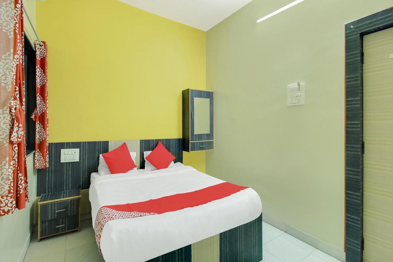 Chalisgaon Oyo Flagship 48365 Hotel Shiva'S Castle מראה חיצוני תמונה