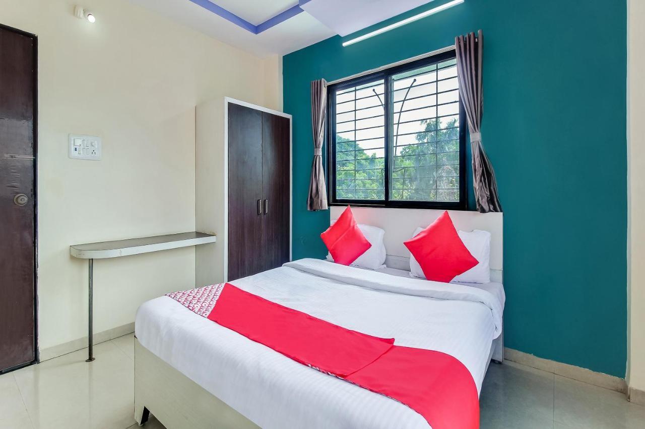 Chalisgaon Oyo Flagship 48365 Hotel Shiva'S Castle מראה חיצוני תמונה