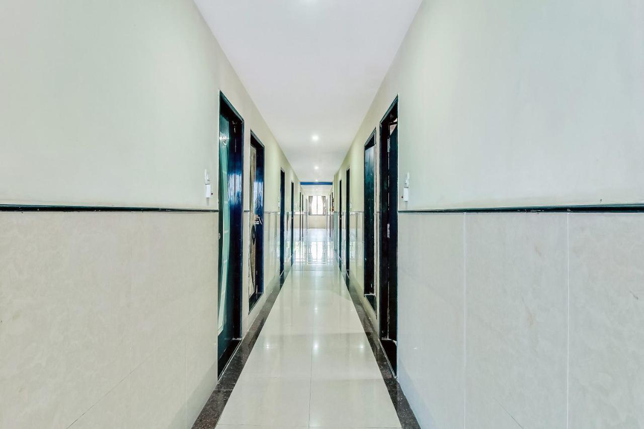 Chalisgaon Oyo Flagship 48365 Hotel Shiva'S Castle מראה חיצוני תמונה